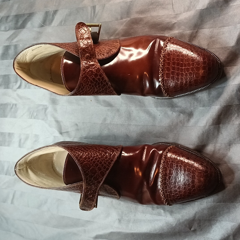 Bally, Allison Cognac, Low Boot, size 9 n